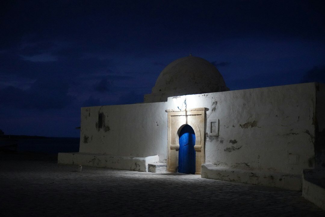 coastal town mystery